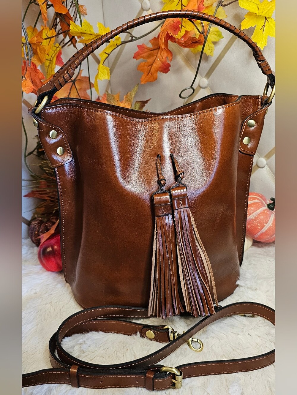 Patricia Nash Otavia Leather Bucket Bag